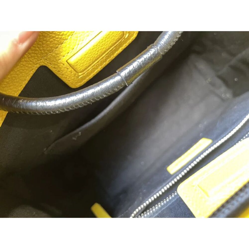 Balenciaga Women Pre-Loved Bag Very Good Condition - Picture 8 of 8